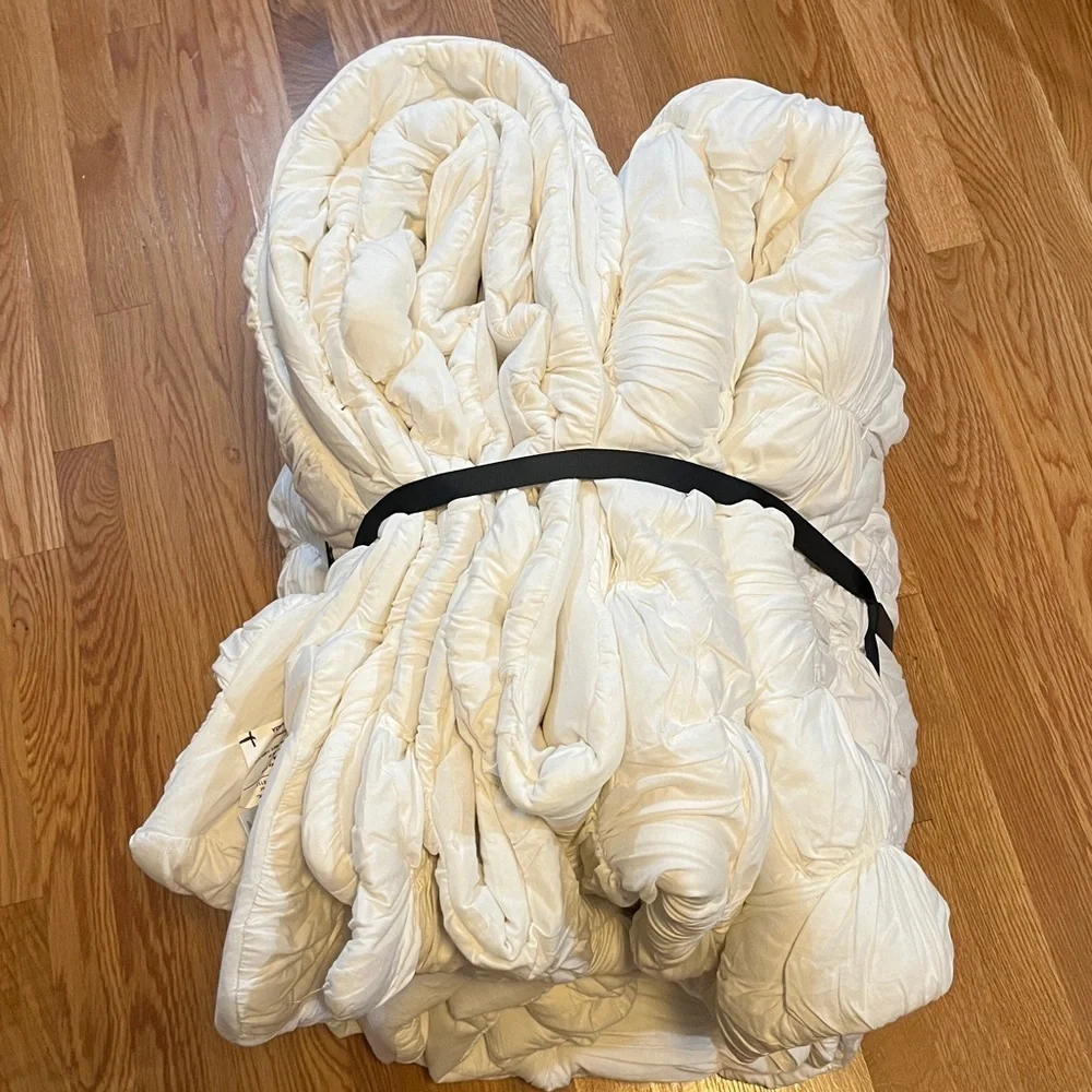 Anthropologie Constance Cotton Jersey Cloud Quilt Size King NWT